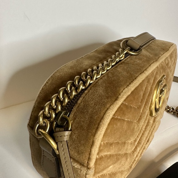 Gucci Marmont Matelasse Shoulder Bag GG Small Crossbody Camera Bag Velvet - Picture 8 of 10